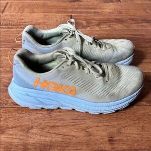 Hoka One One Rincon 3 Cushioned Running Shoes Butterfly Summer Song Size 8.5